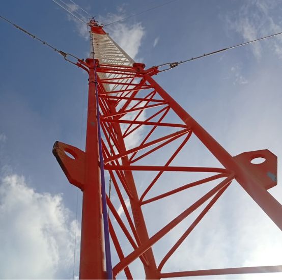 Mástiles arriostrados 1