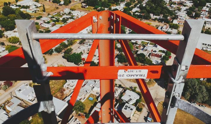 Torre auto soportada 1